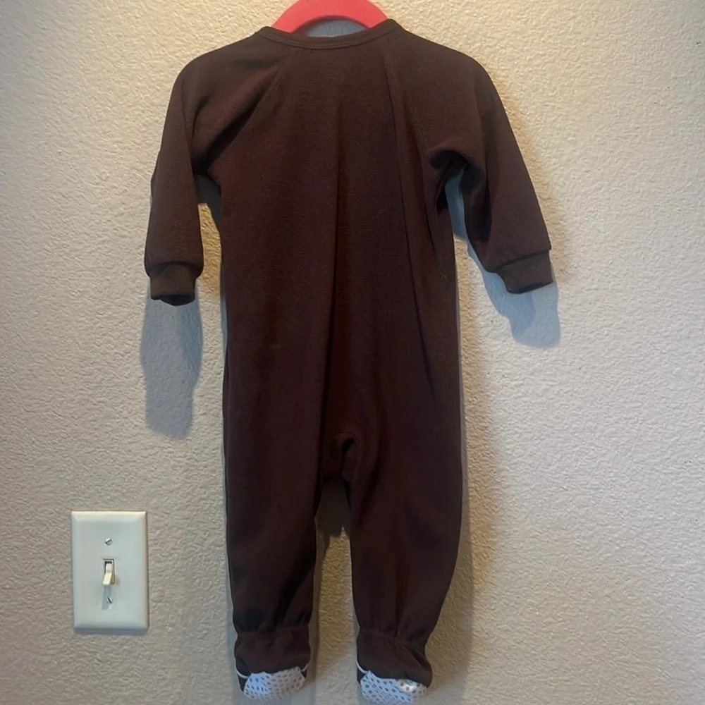 Children’s Place Baby Football Footie Pajamas Costume Size 6-9 Months